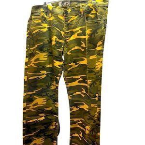 NWT Golden Denim The Clark Slim Fit Light Camo Denim